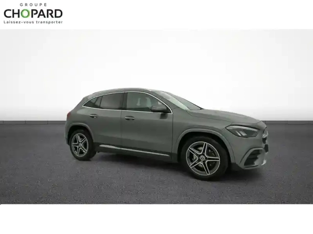 Mercedes Gla 180 d 8g-dct — photo 11