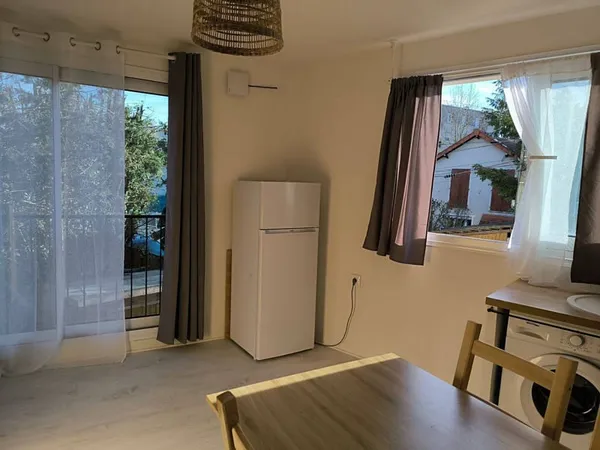 Studio 1 pièce 18 m²