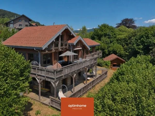 Chalet d'exception avec vue sur le lac de Gérardmer