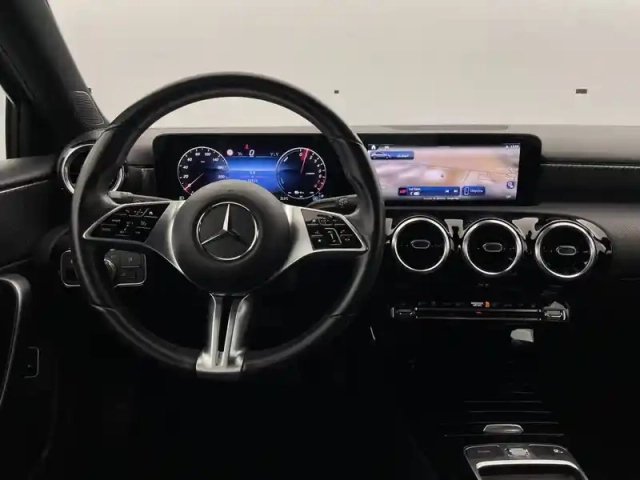 Mercedes Classe A 250 e 8g-dct — photo 22