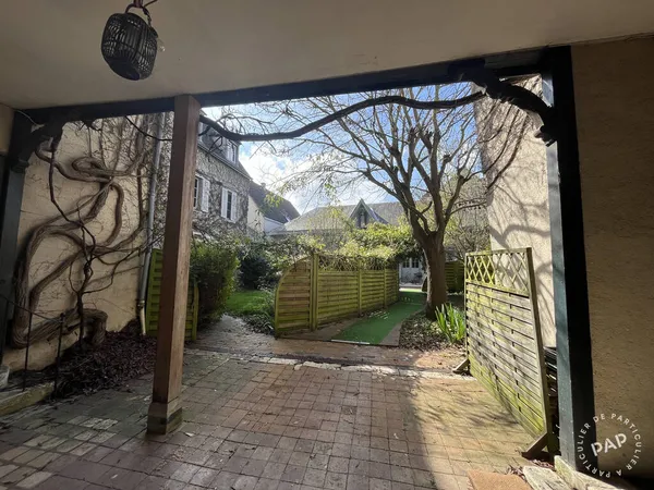 Maison 6 pièces 360 m²