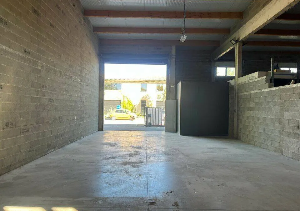 Photo 3