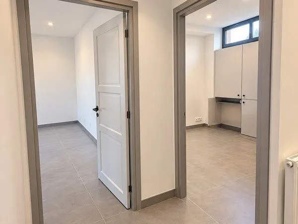Bureau 38 m² - Centre-ville de Valence - Proche Tribunal