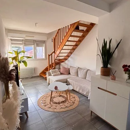 Appartement Duplex lumineux T3 avec parking - Téteghem Centre