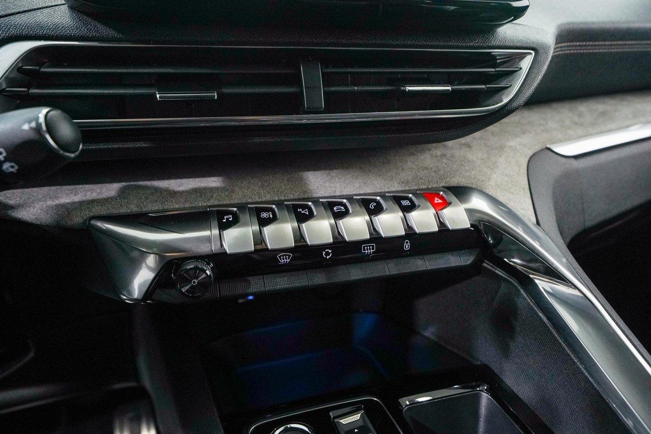Peugeot 3008 — photo 25