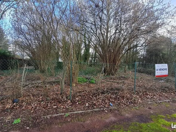 Terrain 560 m² Pannes