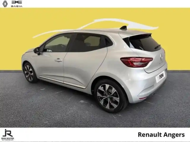 Renault Clio 1.5 blue dci 100ch evolution — photo 11