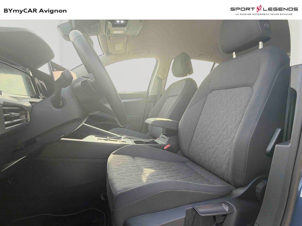 Volkswagen Golf 1.5 eTSI EVO2 116 DSG7 — photo 22