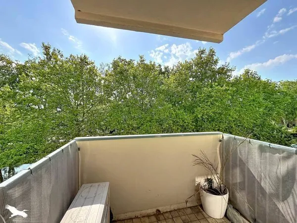 Appartement 4 pièces 77 m²