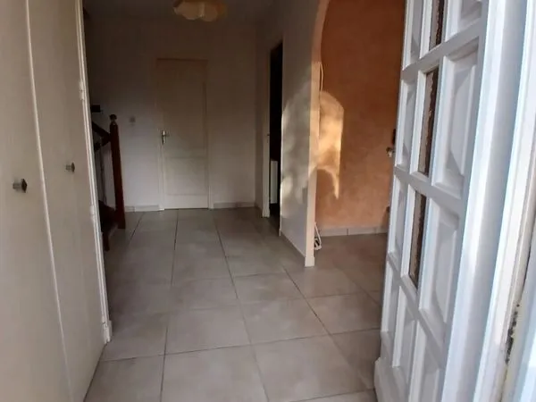 Propriété 4 pièces 104 m²