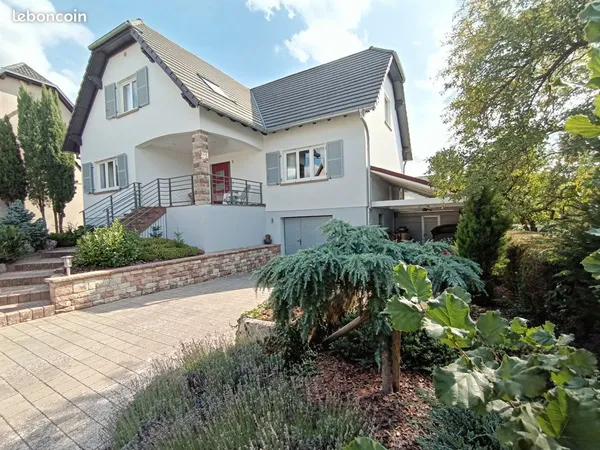 Maison 7 pièces 182 m²