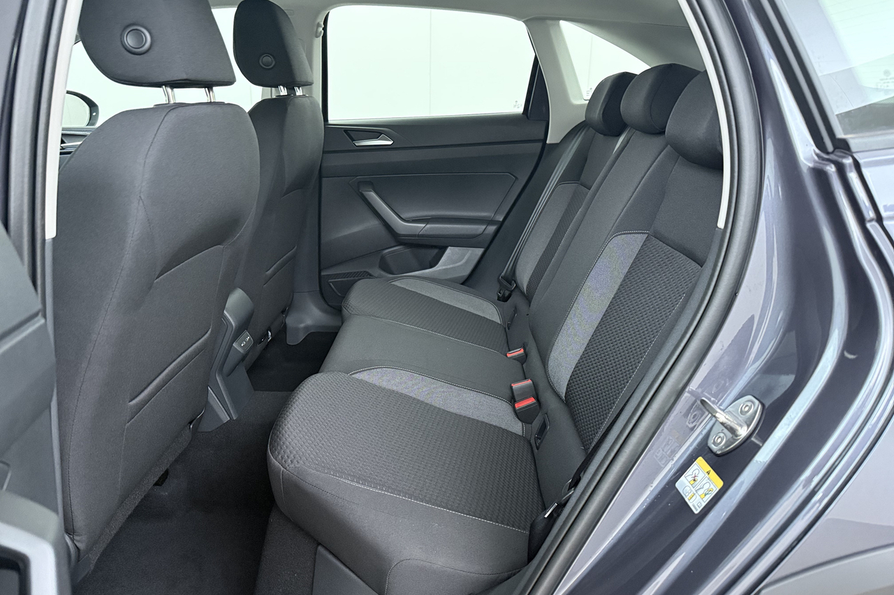 Volkswagen TAIGO — photo 8