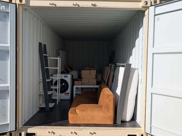 Box de stockage 14 m² — Laragne Sisteron — 99 /mois