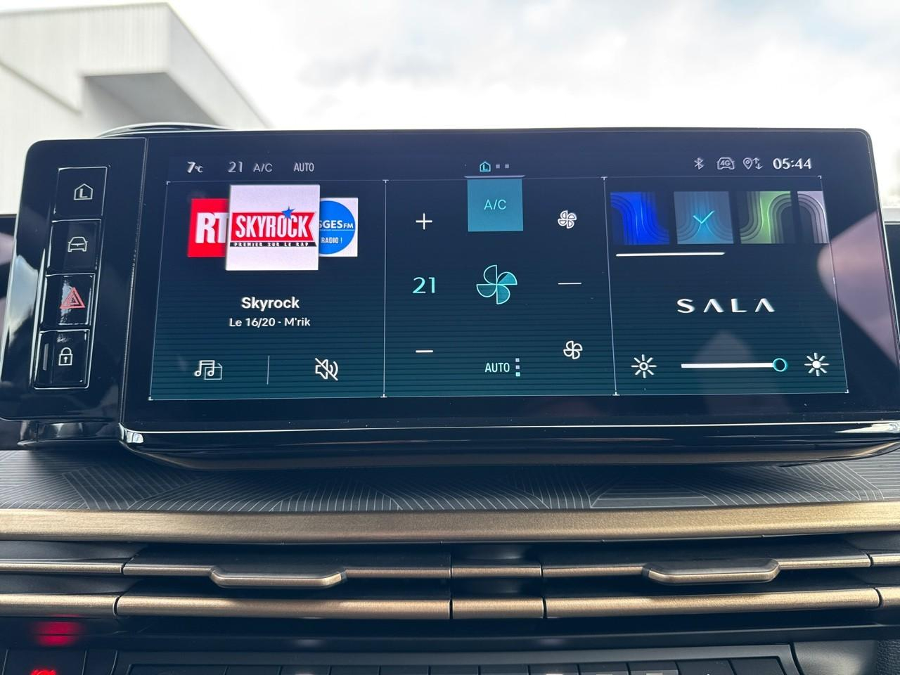 Lancia Ypsilon 1.2 ibrida 100ch edct6 lx — photo 15
