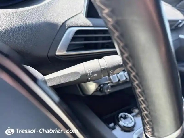 Peugeot 3008 1.2 puretech 130ch s&amp;s bvm6 gt line — photo 7