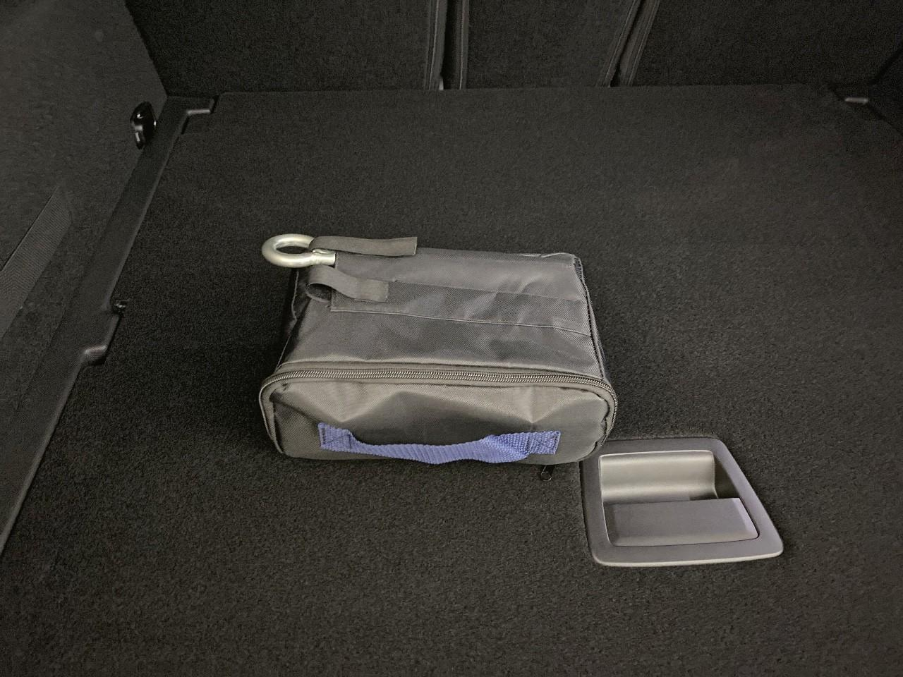 Peugeot 3008 hybrid 145 e-dcs6 gt — photo 16