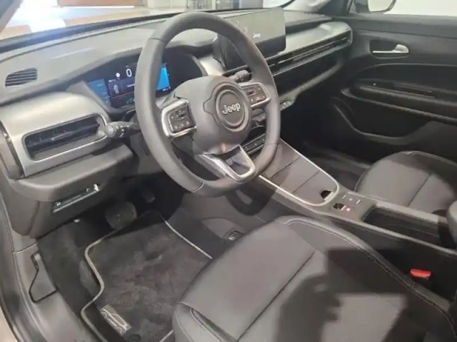 Jeep Avenger electrique 156ch 115kw altitude — photo 8