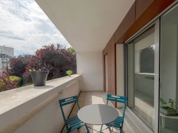 Appartement RENNES - BEAUREGARD - T5 - TERRASSE - GARAGE FERME - LUMINEUX