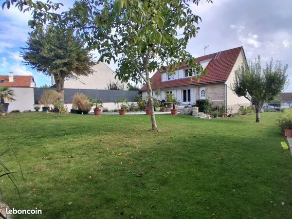 Propriété 8 pièces 185 m²