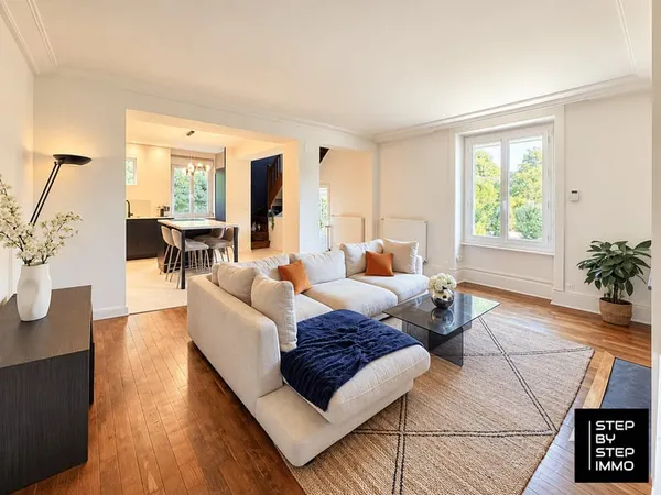 Villa 4 pièces 121 m²