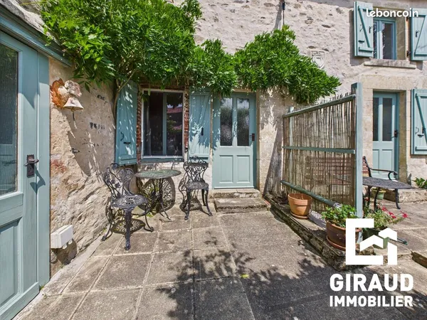 Maison 7 pièces 230 m²
