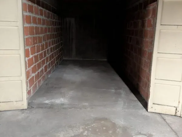 Location box fermé sécurisé 13m²