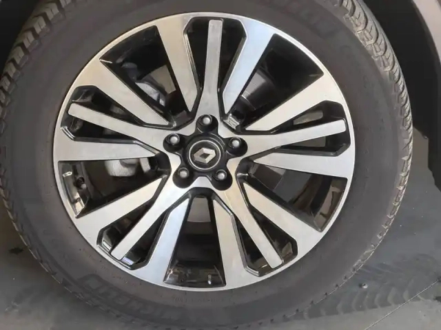 Renault Koleos blue dci 150  x-tronic — photo 9