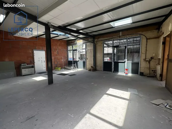 Bureaux 168 m² Crépy-en-Valois