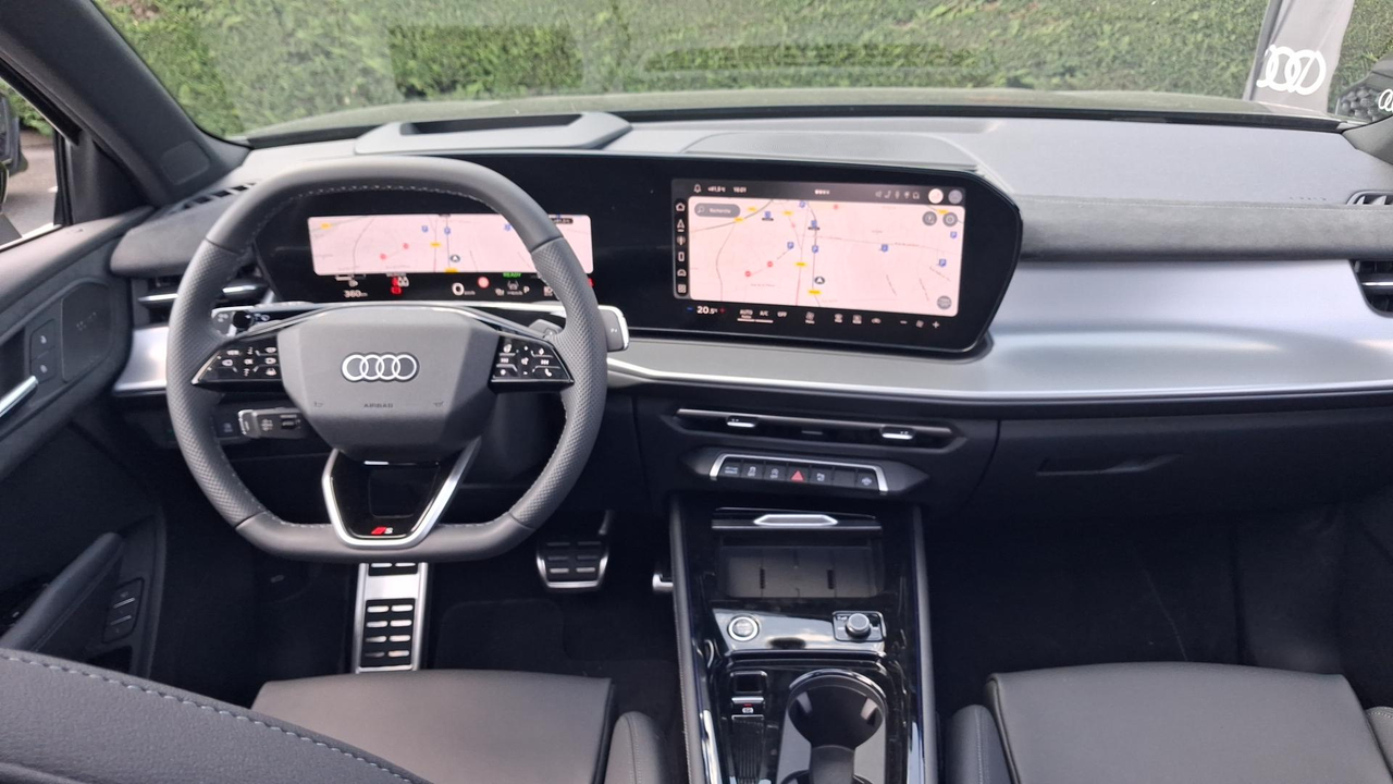 Audi Q3 TFSI 150 ch Hybride S tronic 7 — photo 32