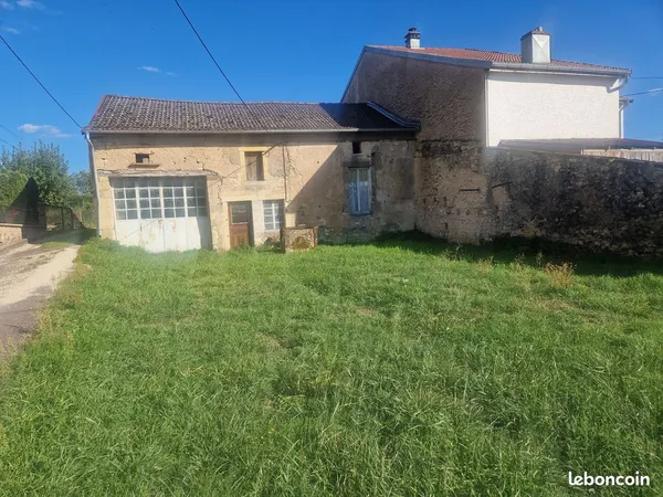 Maison à rénover + terrain de 1000m²