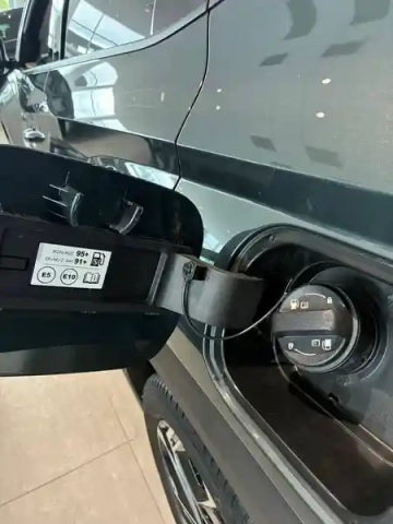 Hyundai Tucson 1.6 t-gdi 288 plug-in bva6 — photo 10