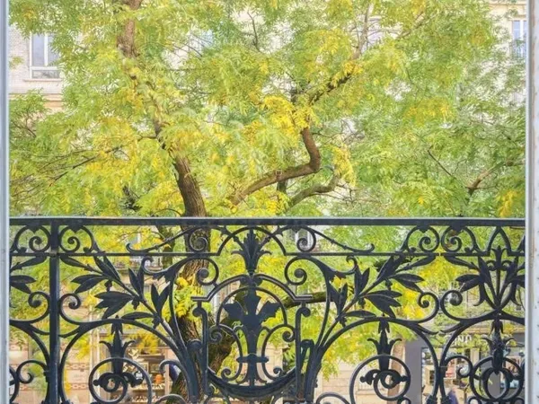 Appartement 3/4 P au 2ème étage asc de 70,6m² plus balcon de 4,4m²