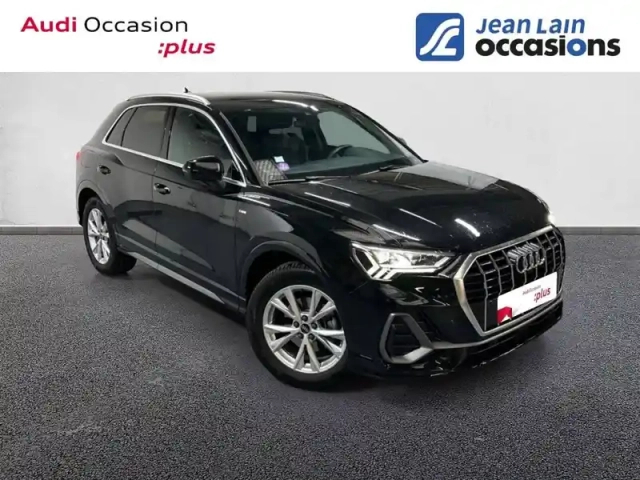 Audi Q3 35 tfsi 150 ch s tronic 7 — photo 3