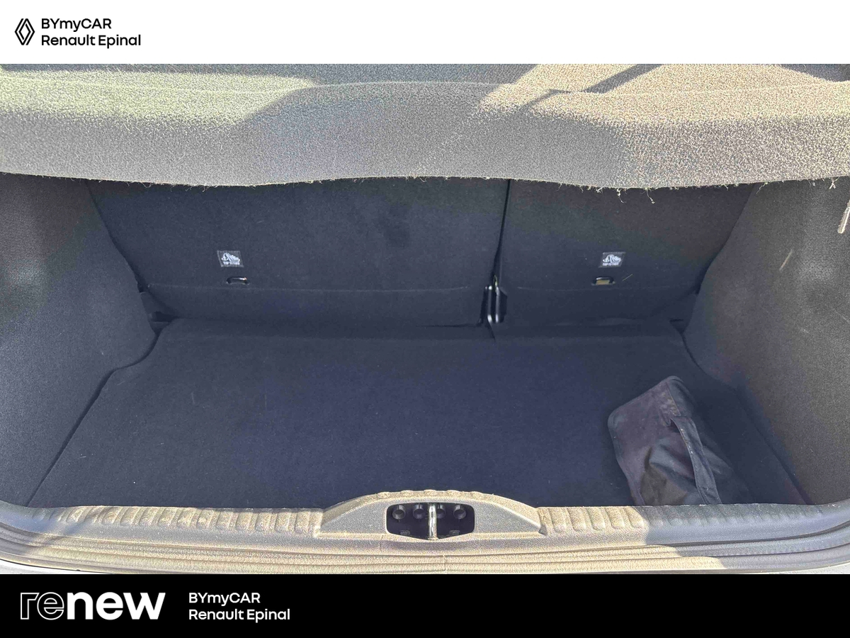 Citroen C3 BlueHDi 75 S&amp;S — photo 13