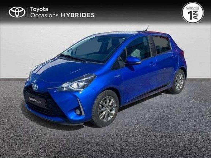 Toyota YARIS Toyota Yaris 100h Dynamic 5p RC19 — photo 1