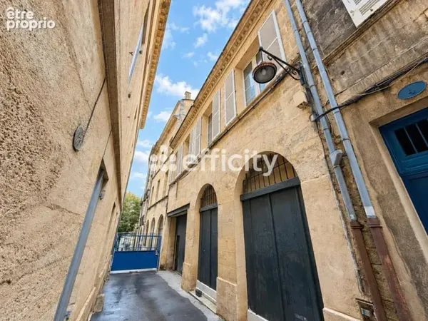 Appartement 8 pièces 168 m²