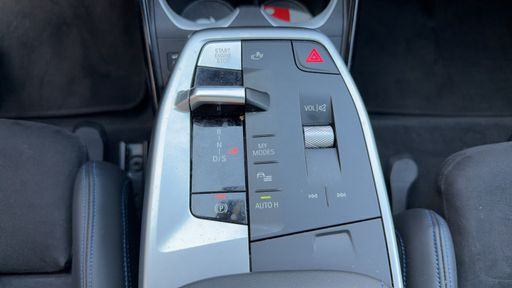 BMW X1 sDrive 18d 150 DKG7 - M Sport – 2023 – 49727 km – Diesel – Boîte Automatique — photo 22