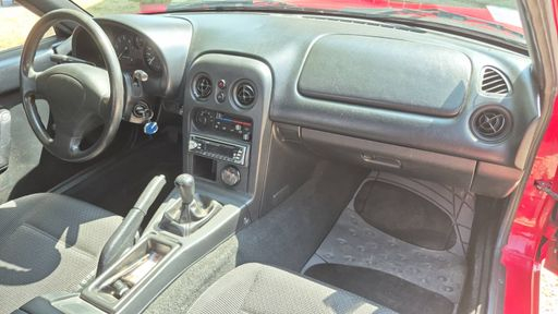 Mazda MX5 1.6 90 - Soft Top – 1996 – 62344 km – Essence – Boîte Manuelle — photo 19