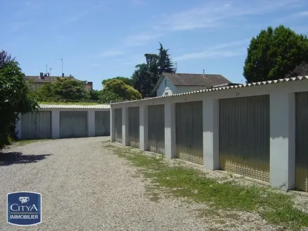 Parking 16 m²