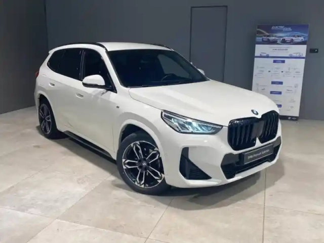 Bmw X1 sdrive18i 136ch m sport — photo 6