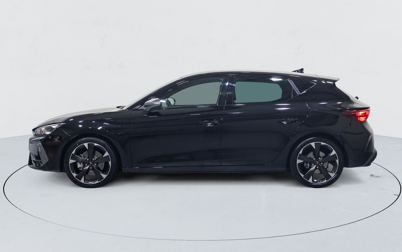 Cupra Leon — photo 2