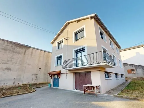 Maison de Ville avec 2 appartements