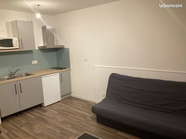 Loue studio 25m2