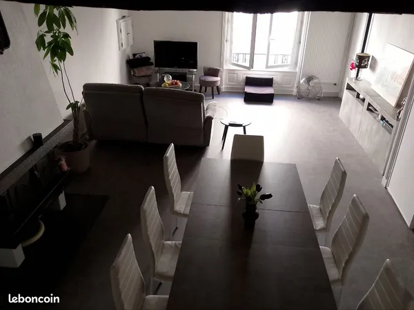 🏡 À VENDRE - MAISON DE VILLE 2 ETAGE de 94 m² AU CŒUR DE TOURNUS 159