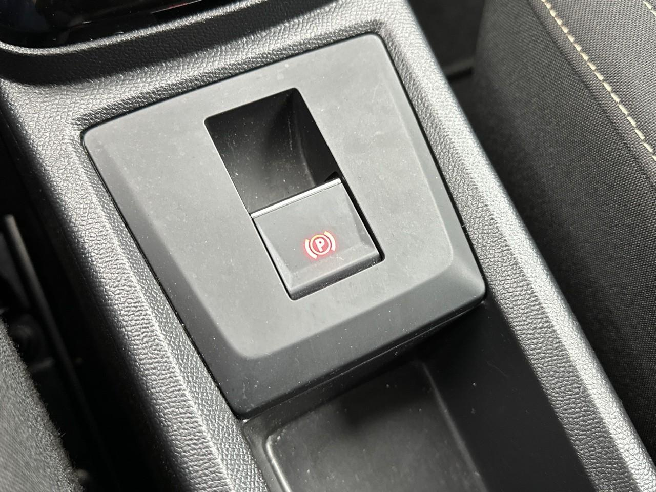 Citroën C3 Aircross hybride 145 ch aut plus — photo 28