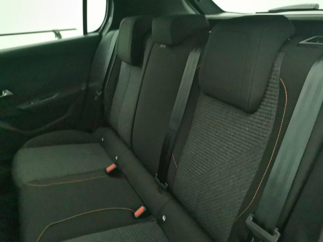Peugeot 308 hybrid 145 e-dcs6 style — photo 13