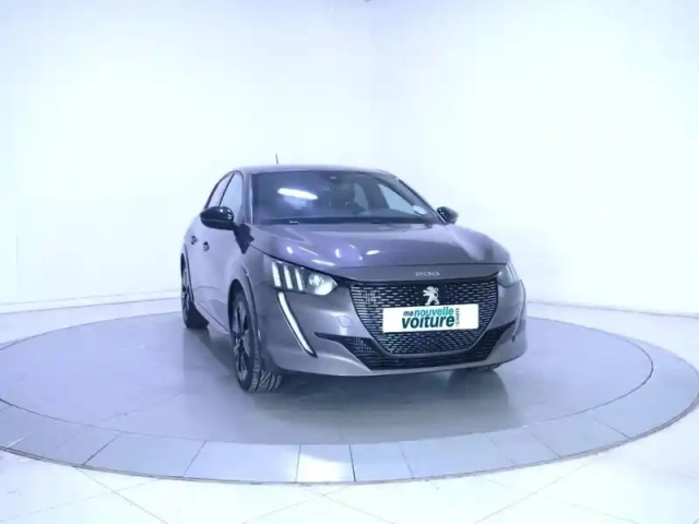 Peugeot 208 puretech 100 s&amp;s eat8 — photo 25