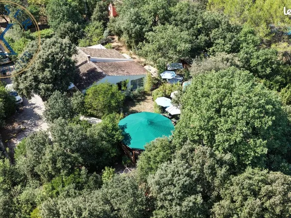 Propriété 8 pièces 115 m²