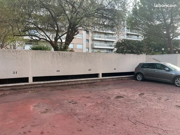 Place de parking PANTIN