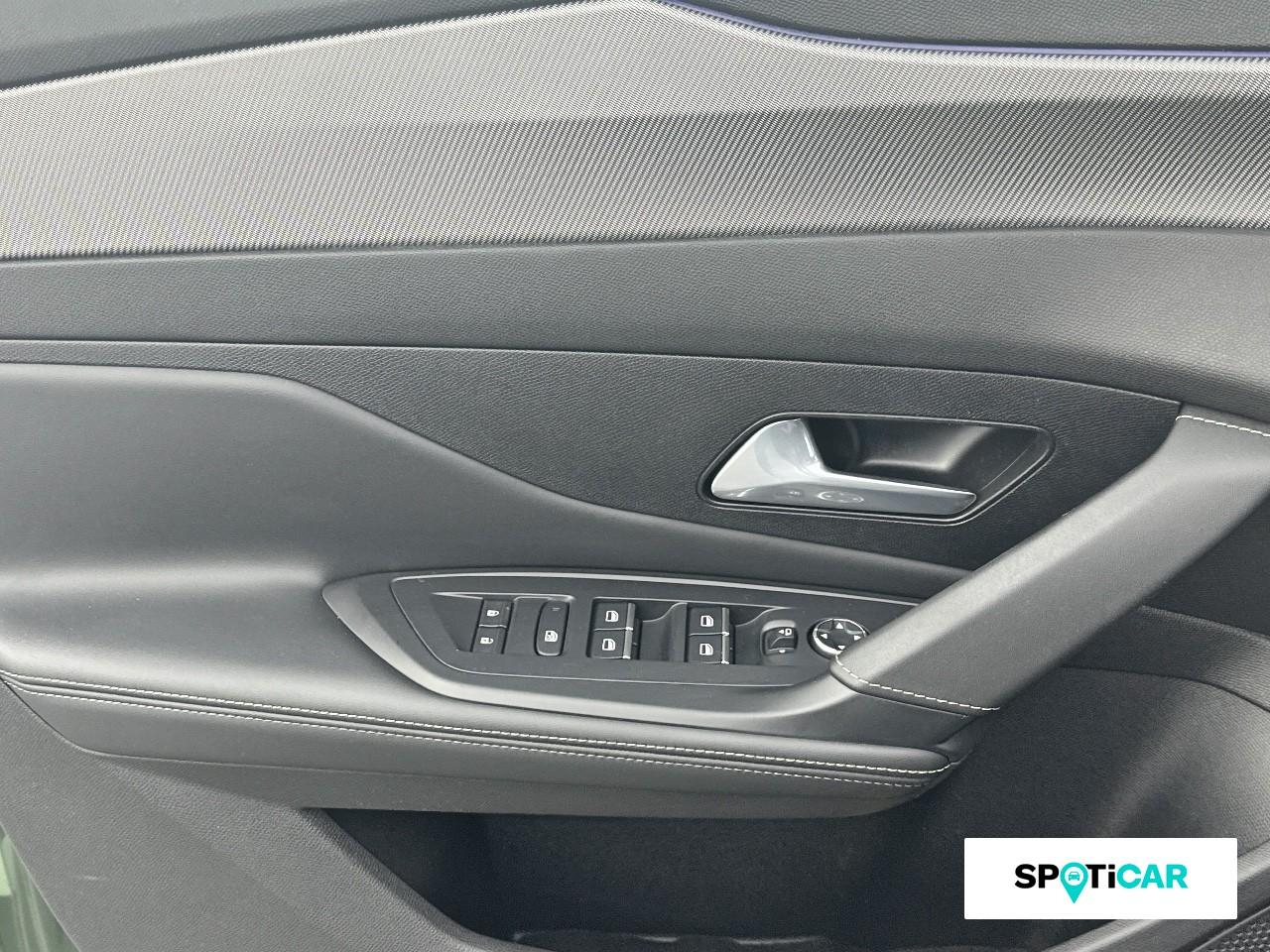 Peugeot 308 phev 225ch gt pack e-eat8 — photo 19
